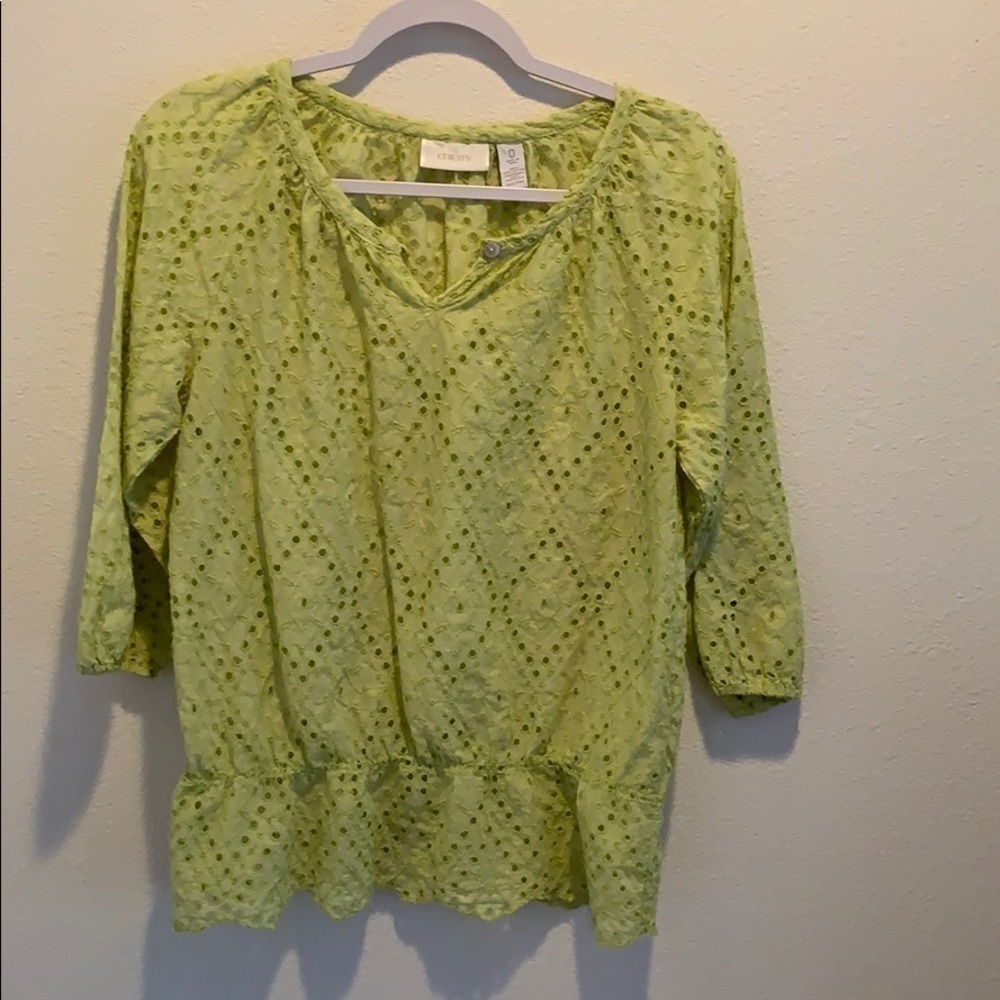 Chico’s size 0 lime green Cotton top.